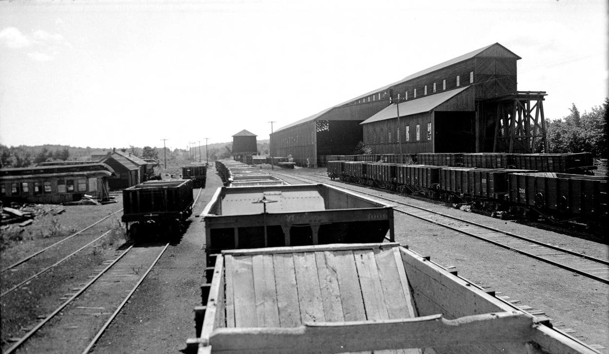 Mill Mine Junction Coal Shed